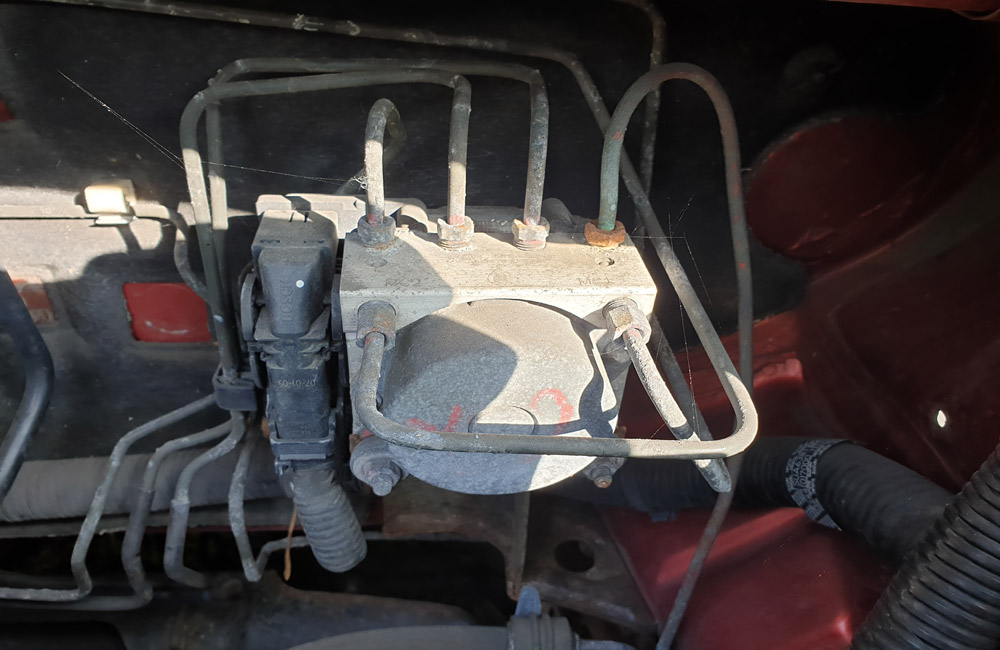 Suzuki SX4 GLX ABS pump